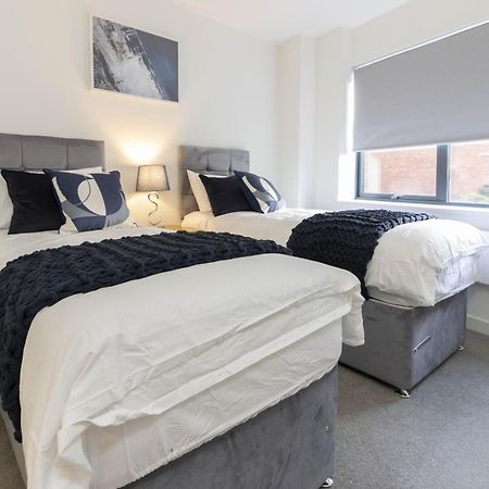 Apartmán Linacre 11 - Modern 2 Bed Behind The Cathedral With Free Parking And Fast Wifi Exeter Exteriér fotografie